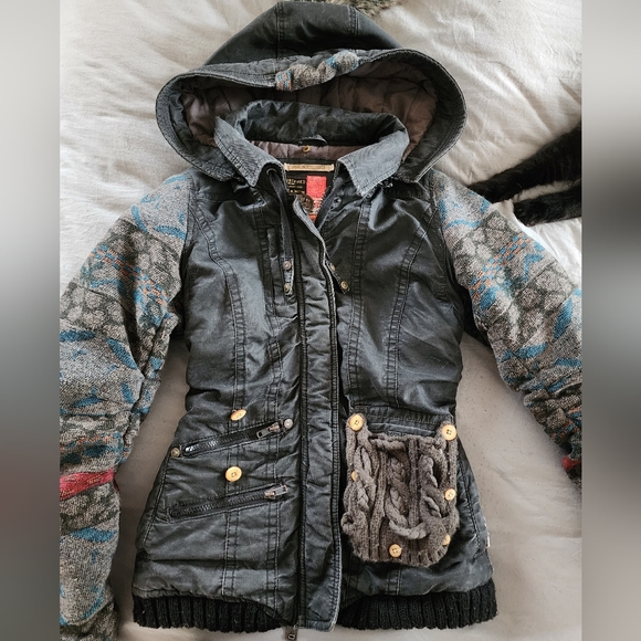 Ladies Khujo Jacket - Picture 2 of 12